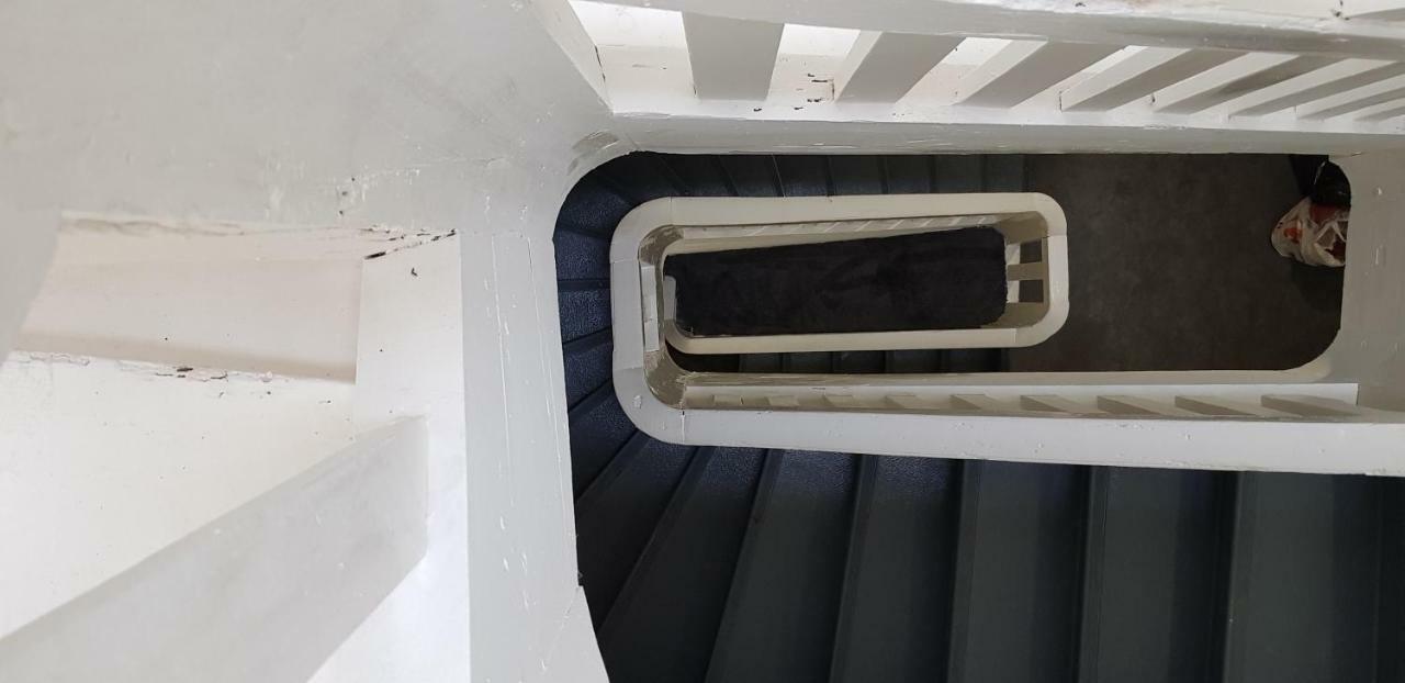 Le Particulier - Appart Hotel La Reole Luaran gambar